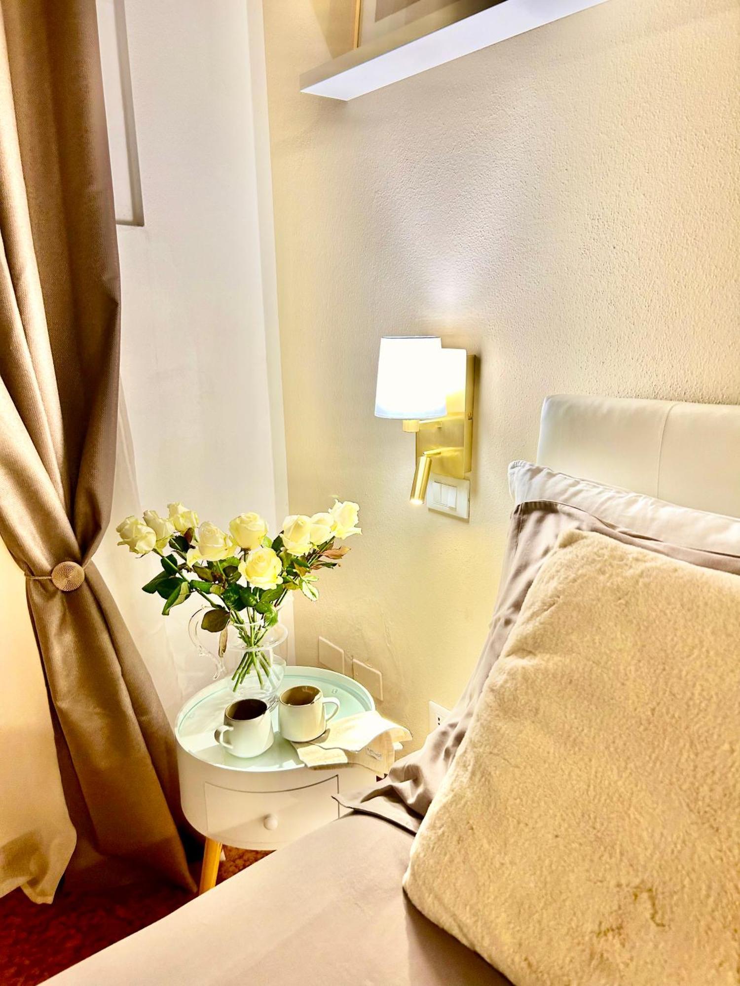 Rosso Verona Suite-Free Parking Esterno foto
